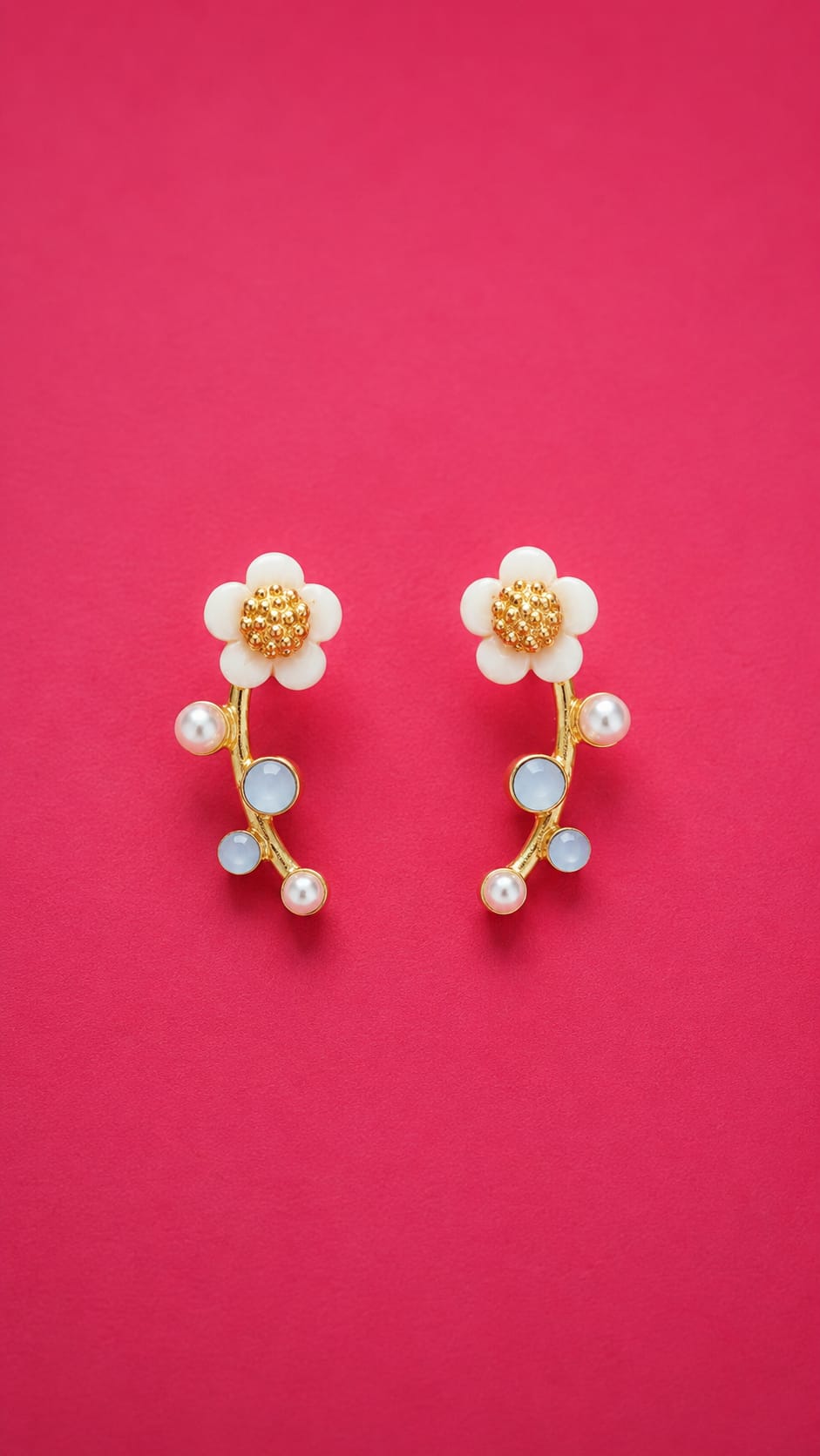 Daisy Flower Pearl Stud Earrings